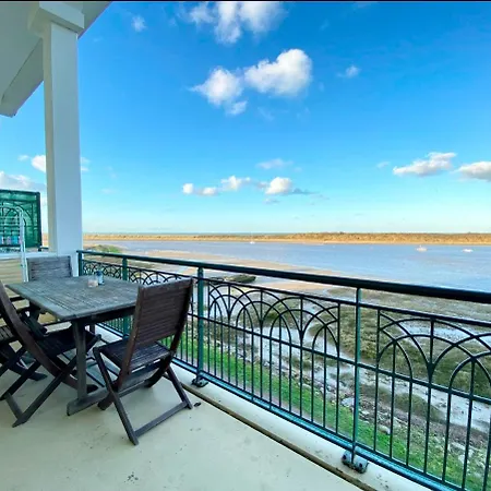 Апартаменты Duplex Apartment T4 Ocean And Pool View